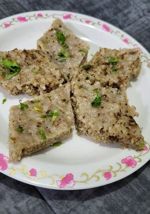 A picture of Buckhwheat Lauki Dhokla.