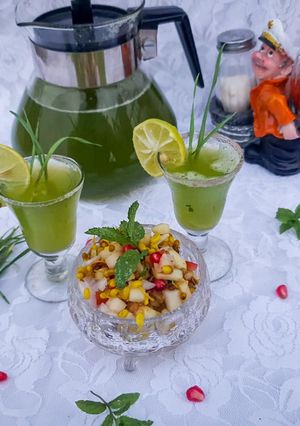 A picture of Wheat grass detox juice.