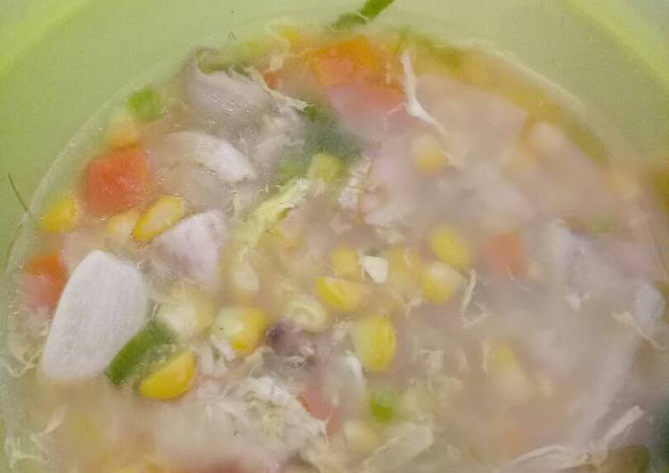 Bagaimana Membuat Sup Jagung Ayam Suir, Menggugah Selera