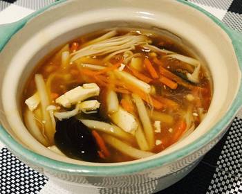 Easy Fast Cooking Mixed Mushrooms Hot and Sour Soup Delicious