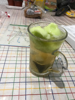 Una foto de Té helado hierbabuena-limón