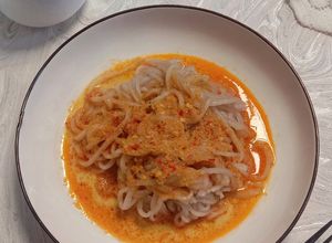 Foto resep Lakse / Mie Kuah Kari Ikan Khas Melayu Kepri