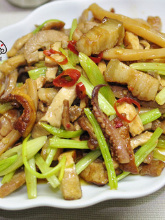 【御釀快炒提味】客家小炒 的食譜成品照片