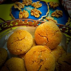 A picture of WALNUT, WHOLE WHEAT AND SEMOLINA BAKED COOKIES.