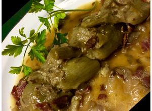 Foto principal de Alcachofas en salsa verde con jamón