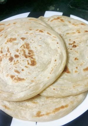 A picture of Sulemani Paratha.