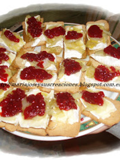 Una foto de Canapés de camembert