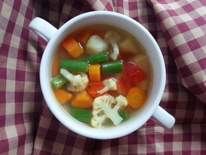 Cara Gampang Menyiapkan Resep Sup pelangi yang Sempurna Anti Ribet, Uenak Banget