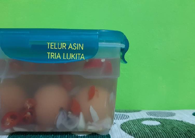 Bagaimana Membuat Telur asin berbumbu dengan air garam, Bikin Ngiler