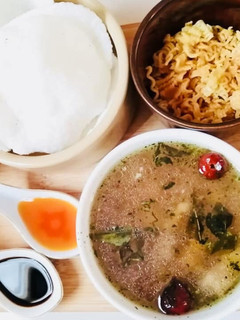 A picture of Thai soup.