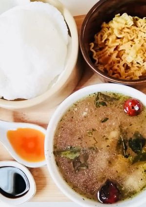 A picture of Thai soup.