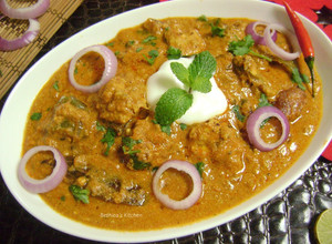 A picture of Chicken Tikka Masala.