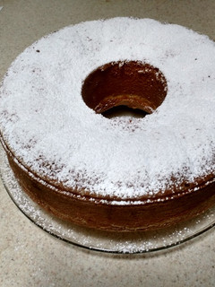 A picture of Pfeffernusse Pound Cake.