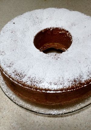 A picture of Pfeffernusse Pound Cake.