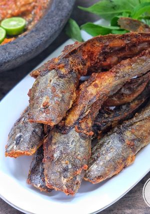 Foto resep Lele goreng (+ tips agar garing, tidak lengket & tidak meletus)