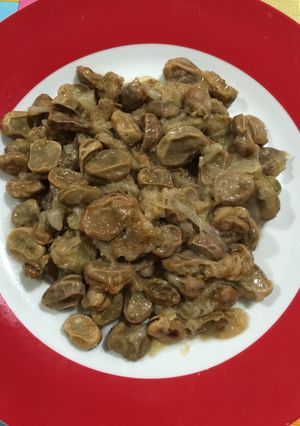Foto principal de Habas fritas con cebolla