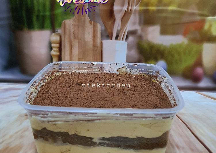 Tiramisu dessert