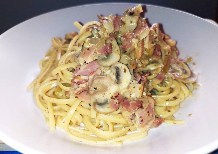 Espaguetis a la carbonara