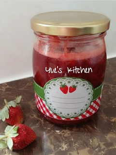Foto resep Homemade Strawberry Jam ala Yue's Kitchen
