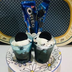 Oreo dessert A picture of Oreo dessert.