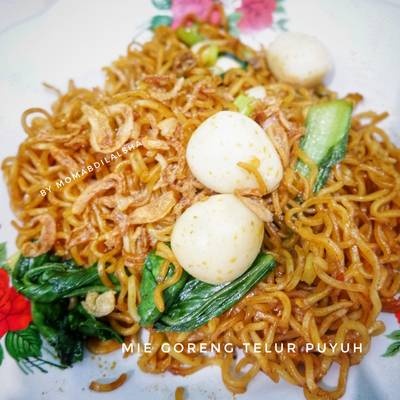 Resep Mie Goreng Telur Puyuh Oleh Andhinta Karina Cookpad