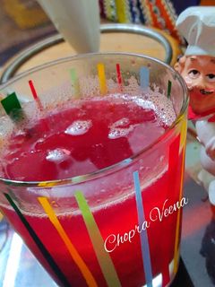 सेब अनार का जूस (seb anar ka juice recipe in Hindi) रेसिपी मुख्य फोटो