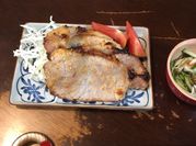 Una foto de miso y carne