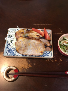 Una foto de Cerdo marinado en miso