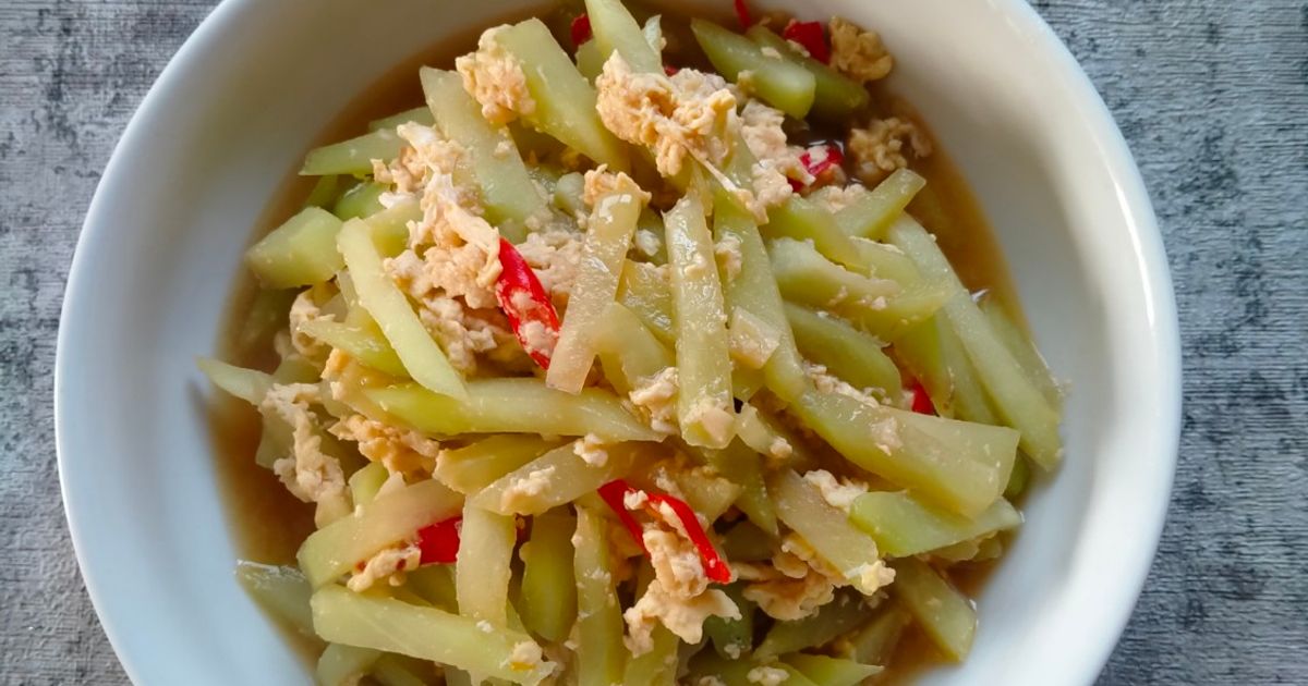 Labu Siam Cah Telur Saus Tiram