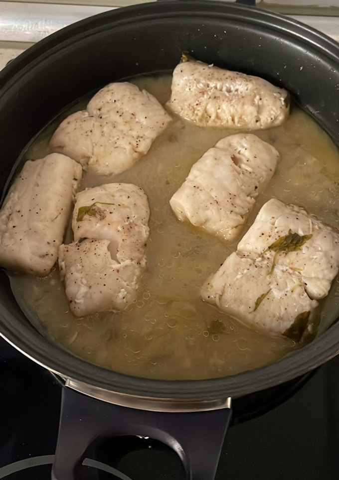 Una foto de Merluza en salsa verde