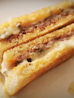 Una foto de Sándwich de Anchoas con Gorgonzola