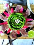 Bowl de riz et tataki de thon