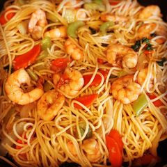 A picture of Stir Fried Shrimp and Veggies Pasta.