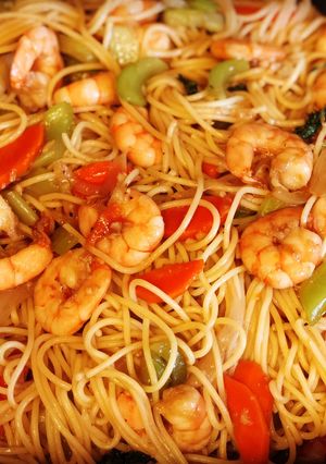 A picture of Stir Fried Shrimp and Veggies Pasta.