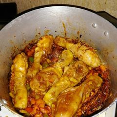 A picture of Chicken.