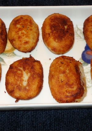 Una foto de Papas rellenas con pino