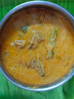 மட்டன் குழம்பு(mutton kulambu recipe in tamil) செய்முறை முக்கிய புகைப்படம்