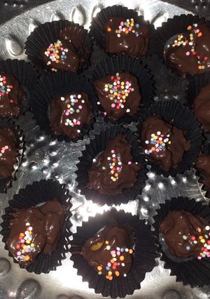 Foto resep Kue Kurma Coklat Lebaran Simpel