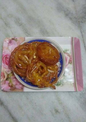 A picture of Instant crispy jalebi.