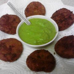 A picture of Veg cutlets.