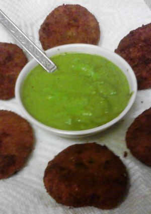 A picture of Veg cutlets.