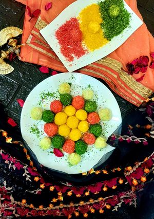 A picture of Rangberange ladoo coconut malai ladoo.