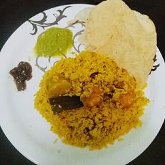 A picture of Prawns pulav.