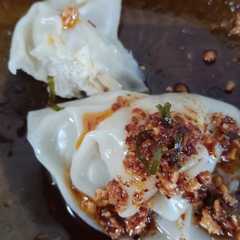 รูปของ Pangsit Rebus Isi Ayam