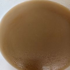 A picture of Chicken Stock.