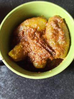 পটলের ঝাল (Potoler jhal recipe in Bengali) রেসিপির প্রধান ছবি