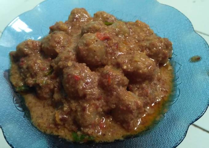 Bagaimana Menyiapkan Cilok Unyil Bumbu Kacang Anti Gagal