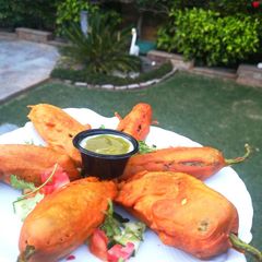 Stuffed green chillies pakoray A picture of Stuffed green chillies pakoray.