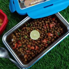 A picture of Chana chaat.