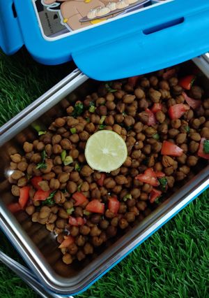 A picture of Chana chaat.
